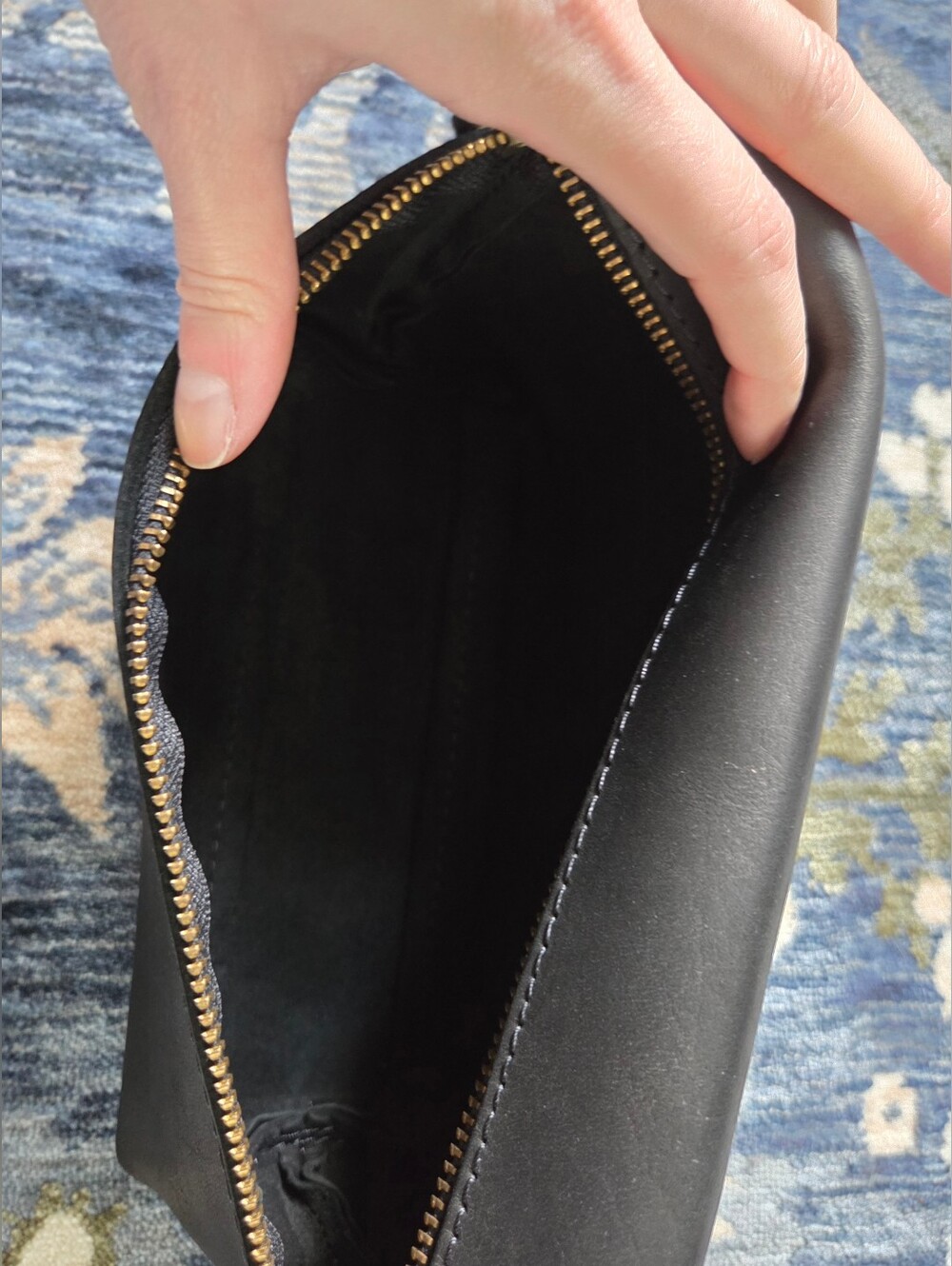 Portland Leather Makeup bag large black - Picture 4 of 4